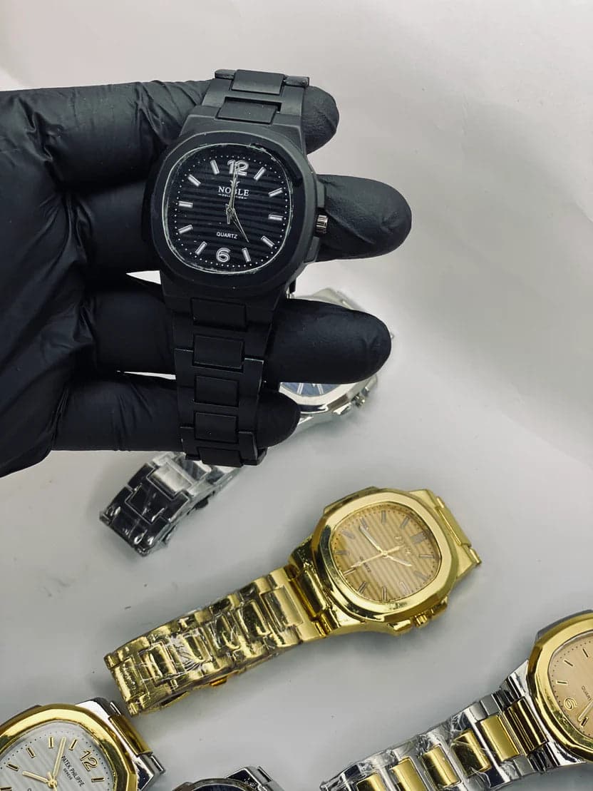 Menβs Square Analog Watch β Premium Black Steel Chain Strap | Classic Luxury Design